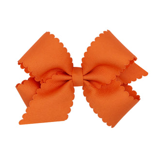 Medium Grosgrain Scallop Edge Hair Bow on Clippie, Wee Ones, Alligator Clip, Alligator Clip Hair Bow, cf-type-hair-bow, cf-vendor-wee-ones, Clippie, Clippie Hair Bow, Grosgrain Scallop Edge H