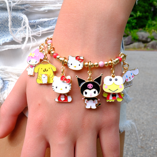 Charm It! x Hello Kitty Gold Hello Kitty Stretch Bead Bracelet