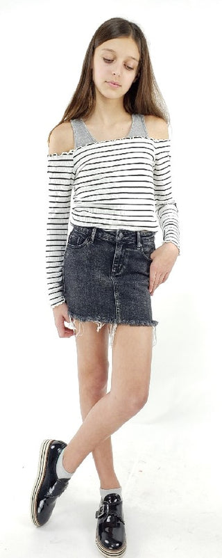 Tractr Lisa Grey Basic Mini Skirt (7-14), Tractr, cf-size-10, cf-type-skirt, cf-vendor-tractr, CM22, Denim, Denim Skirt, Grey Denim Skirt, Grey Mini Skirt, Jean Skirt, Skirt, Tractr, Tractr (