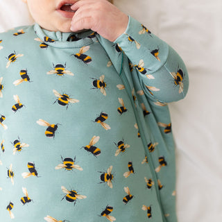 Posh Peanut Spring Bee 1.0 Tog Sleeveless Sleep Bag, Posh Peanut, Posh Peanut, Posh Peanut 1.0 Tog Sleeveless Sleep Bag, Posh Peanut Retailer Exclusive, Posh Peanut Sleep Bag, Posh Peanut Sle