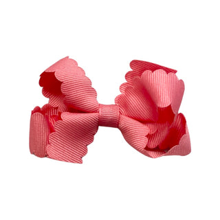 Mini Grosgrain Scallop Edge Hair Bow on Clippie, Wee Ones, Alligator Clip, Alligator Clip Hair Bow, cf-type-hair-bow, cf-vendor-wee-ones, Clippie, Clippie Hair Bow, Grosgrain Scallop Edge Hai